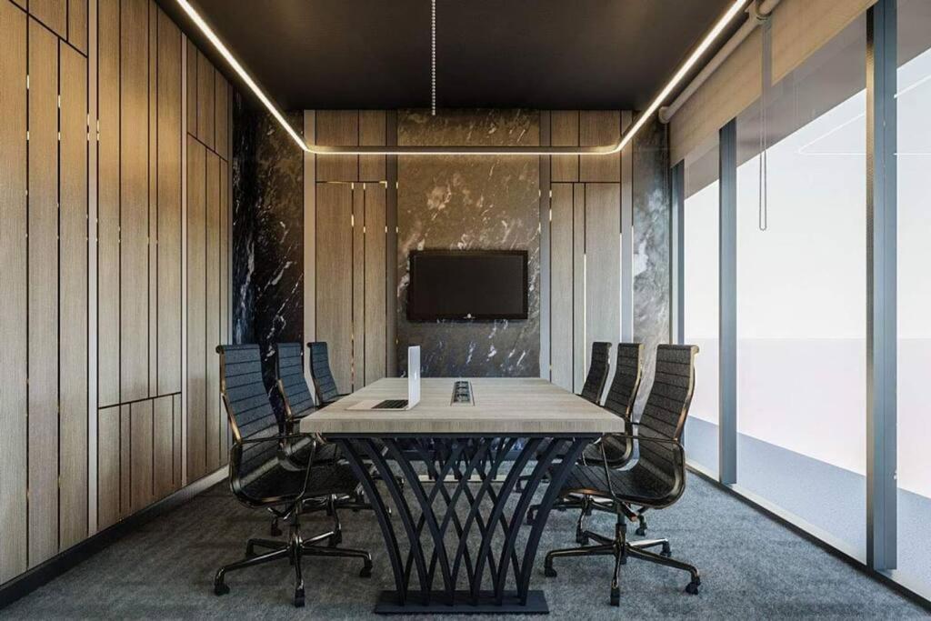 Modern Style Room With Sky Pool 古城边天际泳池公寓 Chiang Mai Esterno foto